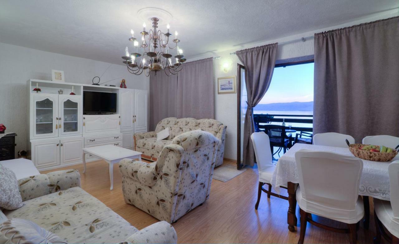 Apartment Lea Senj  Buitenkant foto