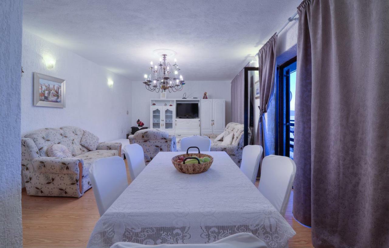 Apartment Lea Senj  Buitenkant foto
