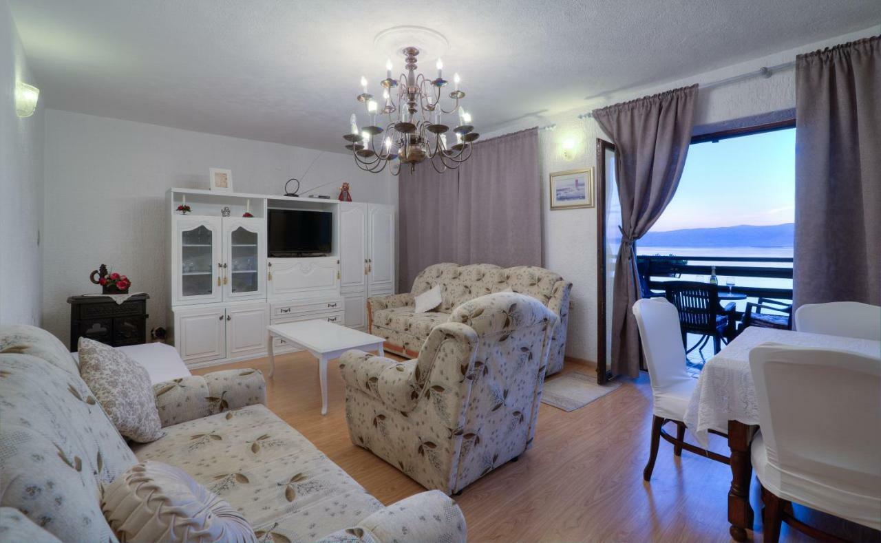 Apartment Lea Senj  Buitenkant foto