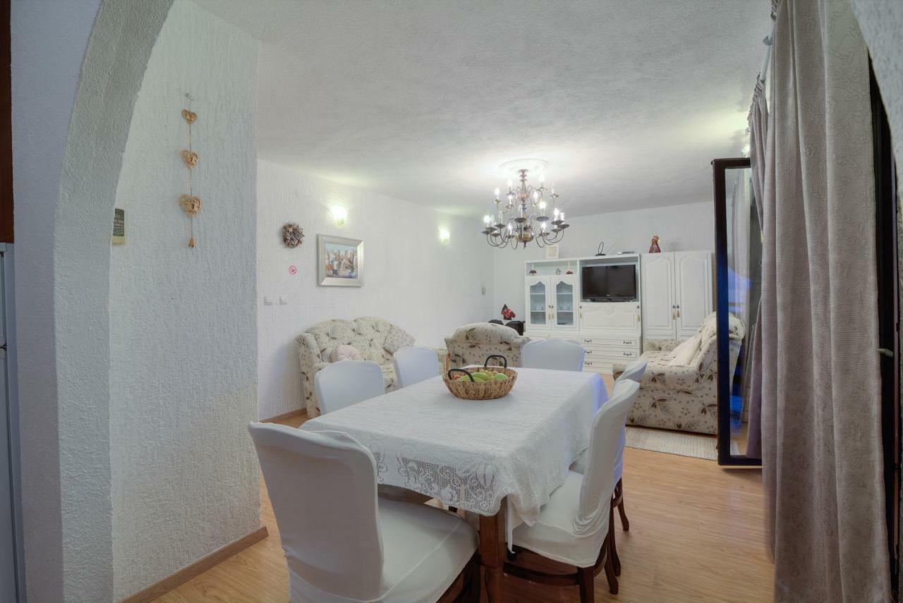 Apartment Lea Senj  Buitenkant foto